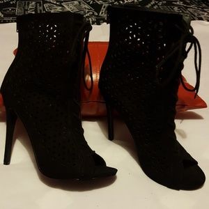 String up Booties, Black, NEW, Never worn, Size 11